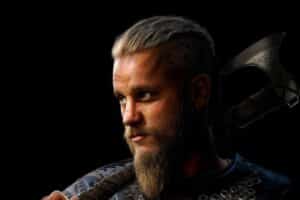 Crealab - Peinture Film et série Vikings Ragnar - Jocelyn Bouget