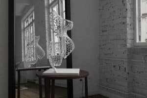 Crealab - Sculpture Buste de Femme Nid d'abeilles - Jocelyn Bouget